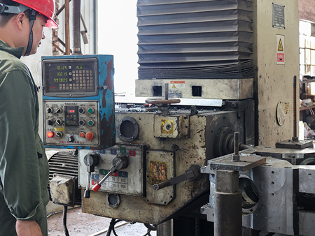 生產(chǎn)車(chē)間